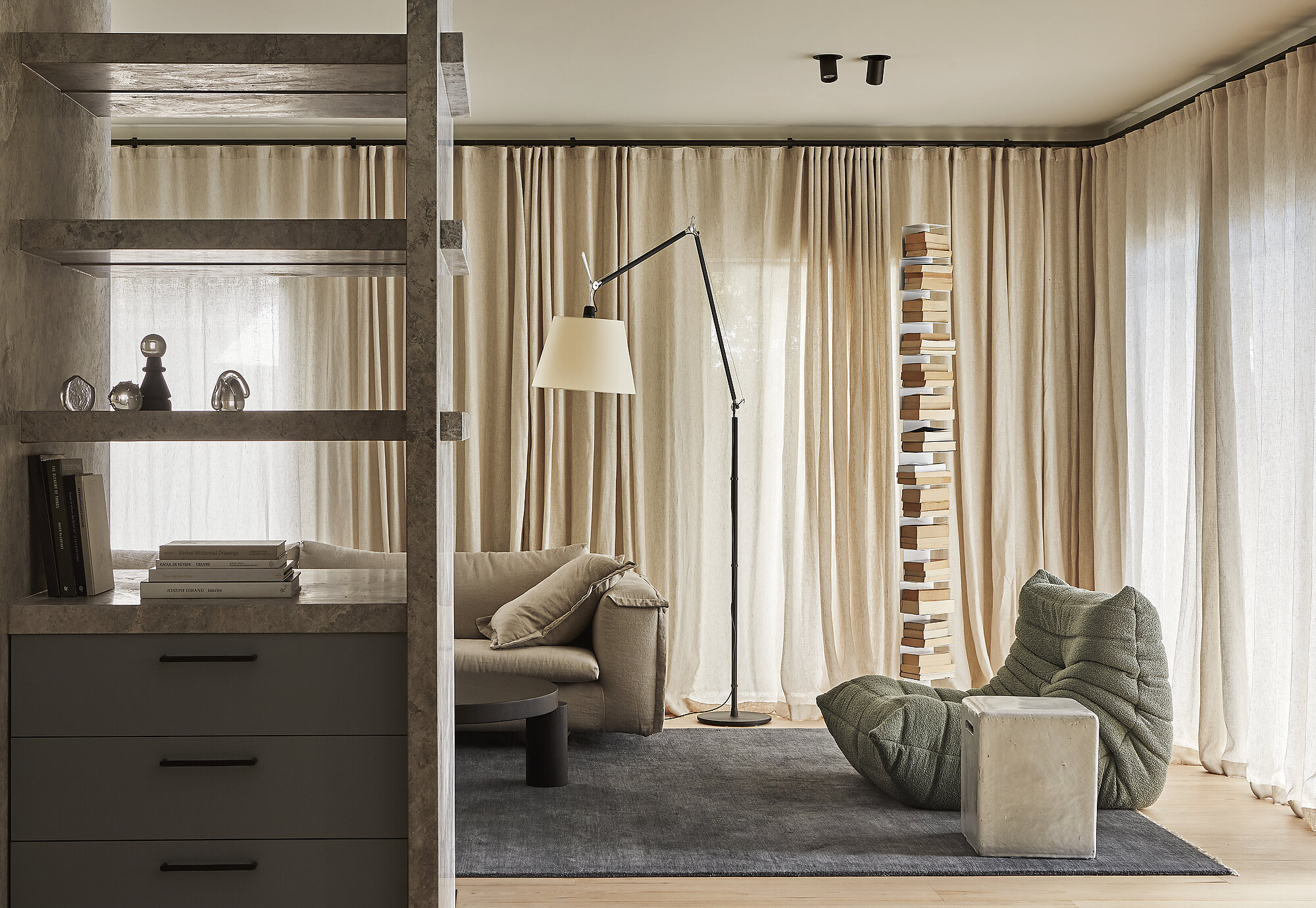 Interior photograph of Sorrento House by Dave Kulesza